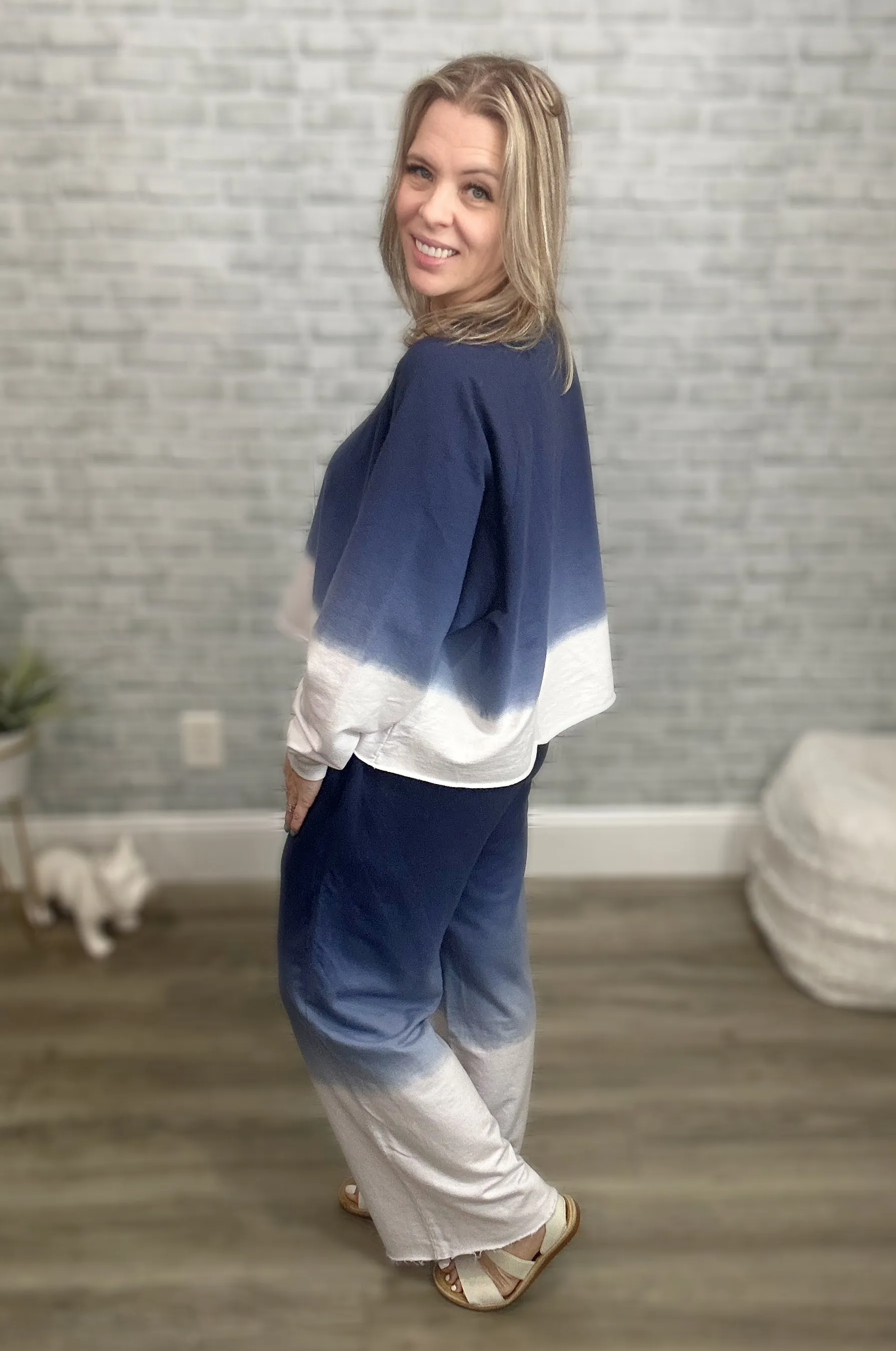 2 Colors - Ombre Sweatshirt and Pants Lounge Set