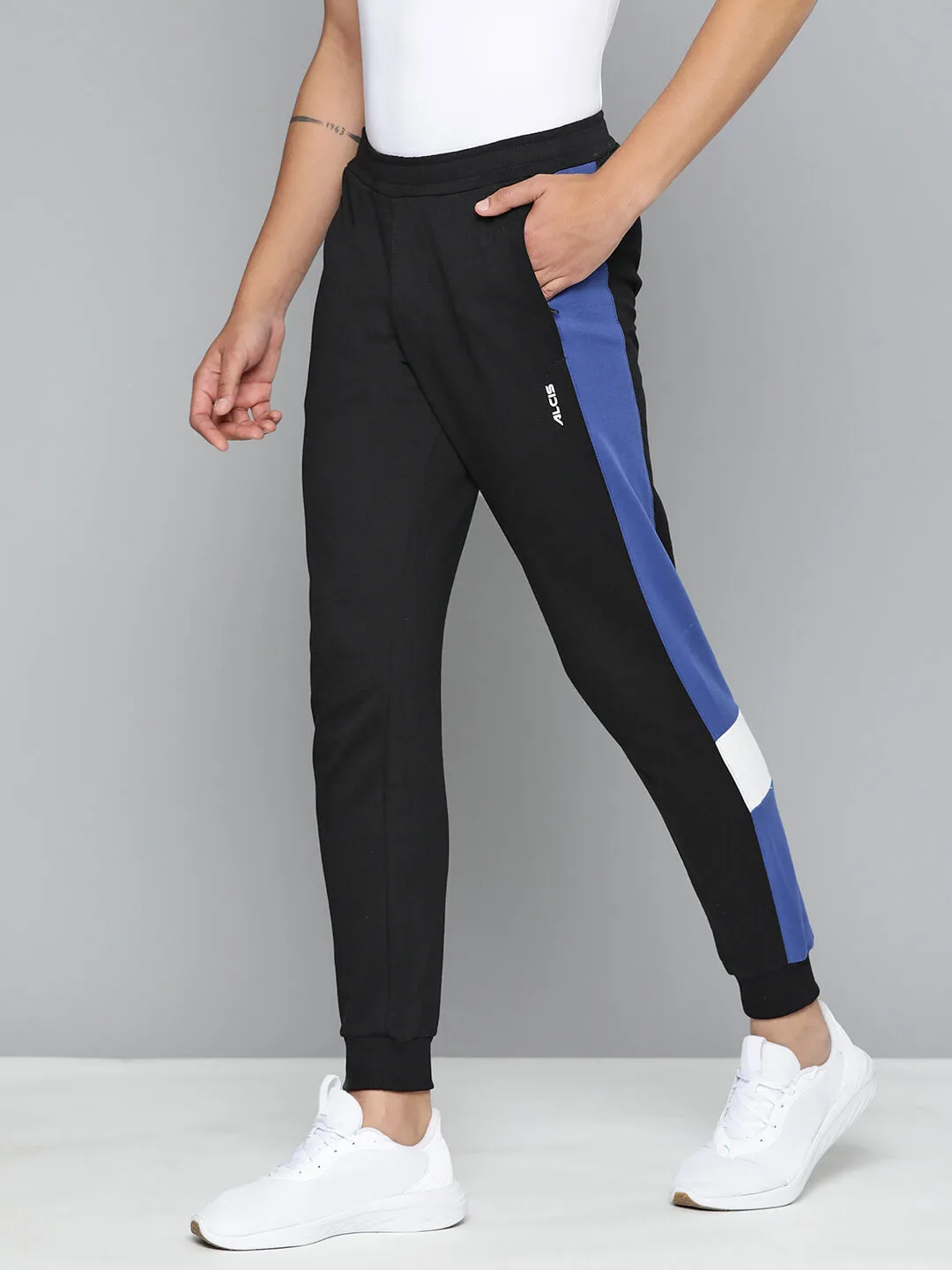 Alcis Men Black Blue Colourblocked Slim Fit Sports Track Pants