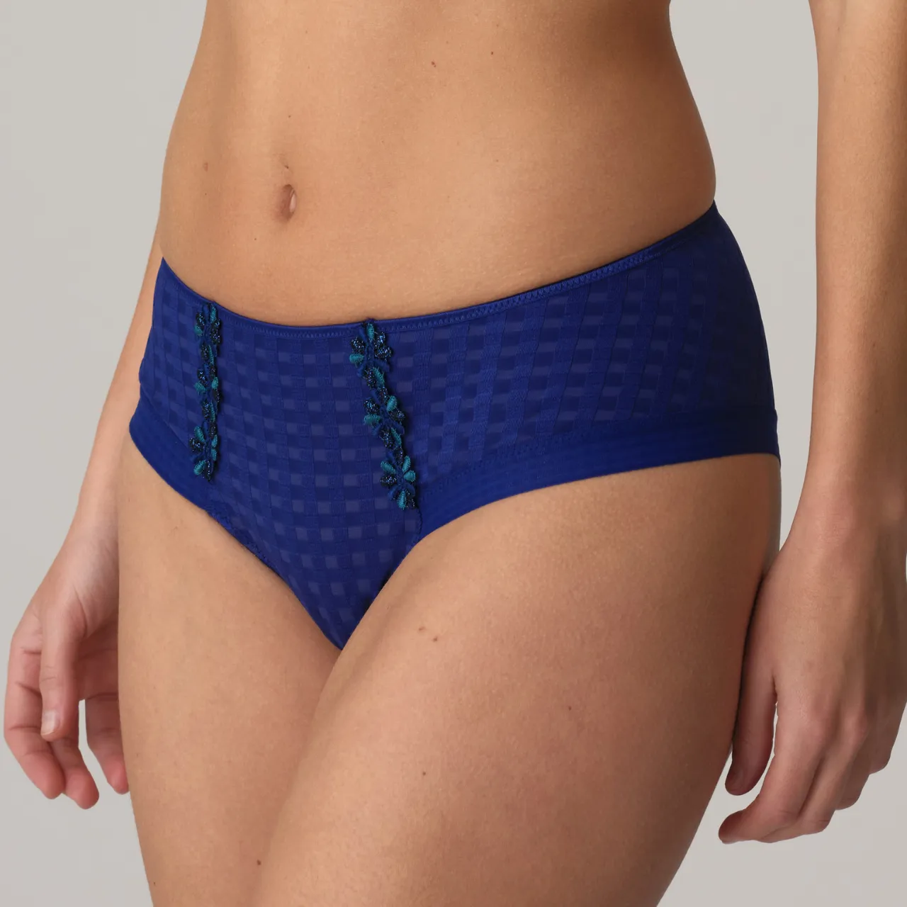 Avero Hotpants in Lazurite