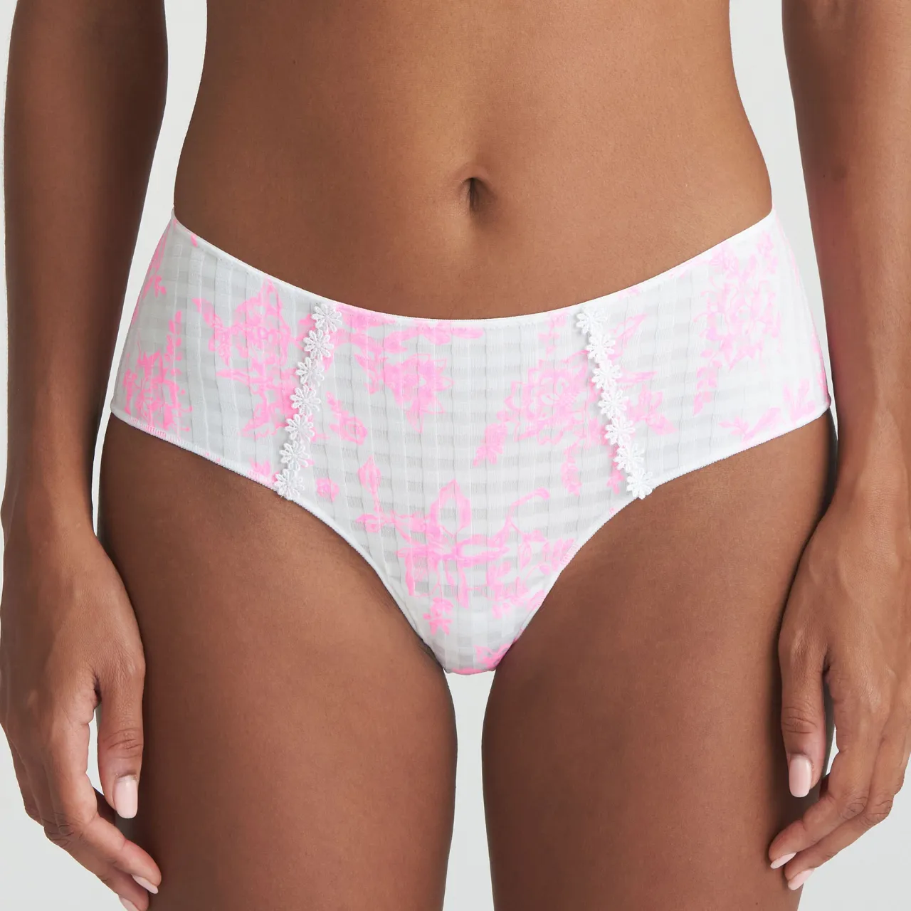 Avero Tiny Hotpants in Love Blossom