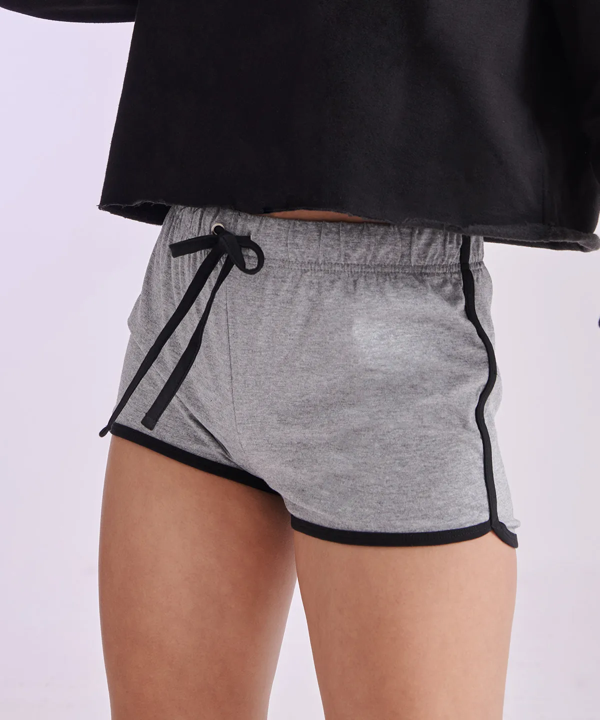 Black/Black - Women's retro shorts