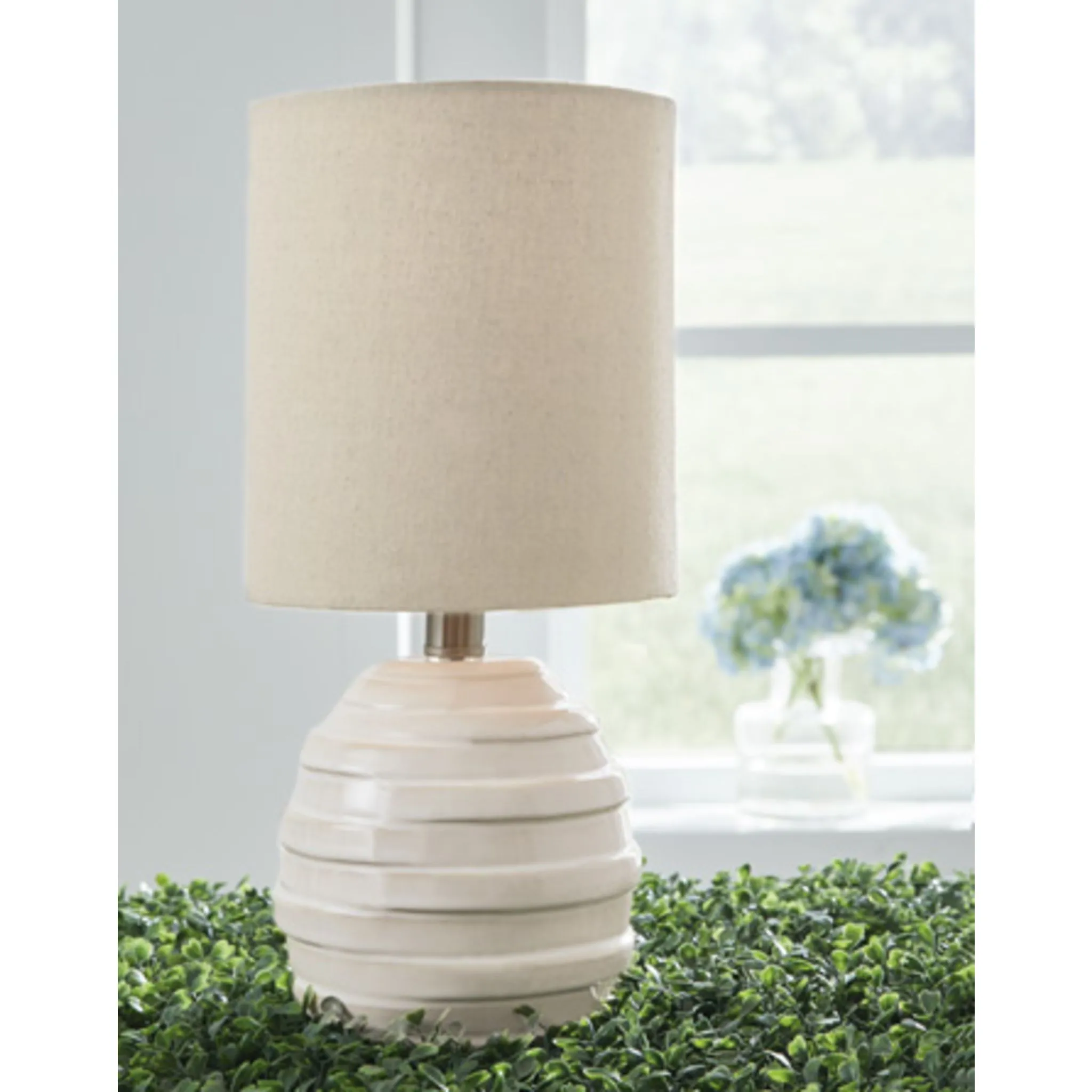 Glennwick Table Lamp (Single)