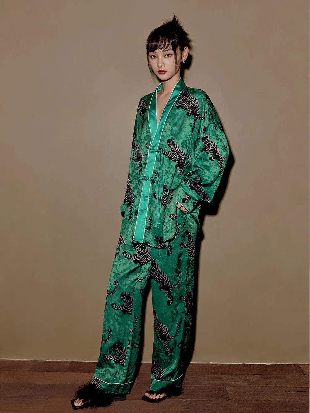 MUKZIN Crouching Dragon and Hidden Tiger Neo Chinese Pajama Pants