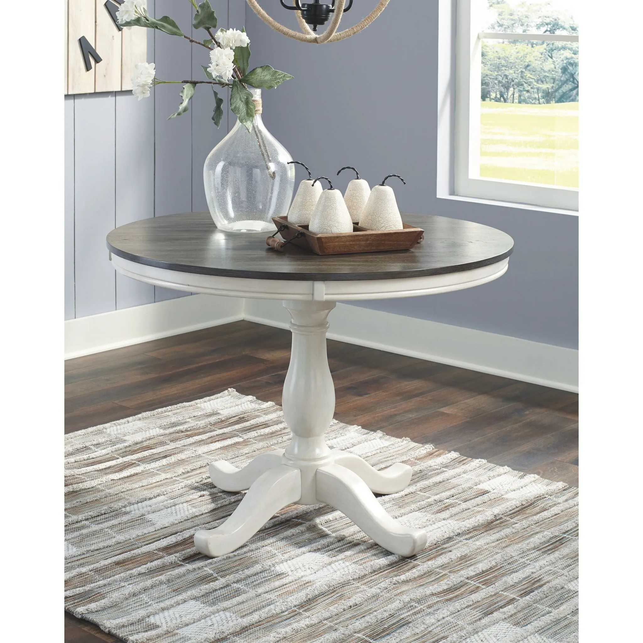 Nelling Dining Table