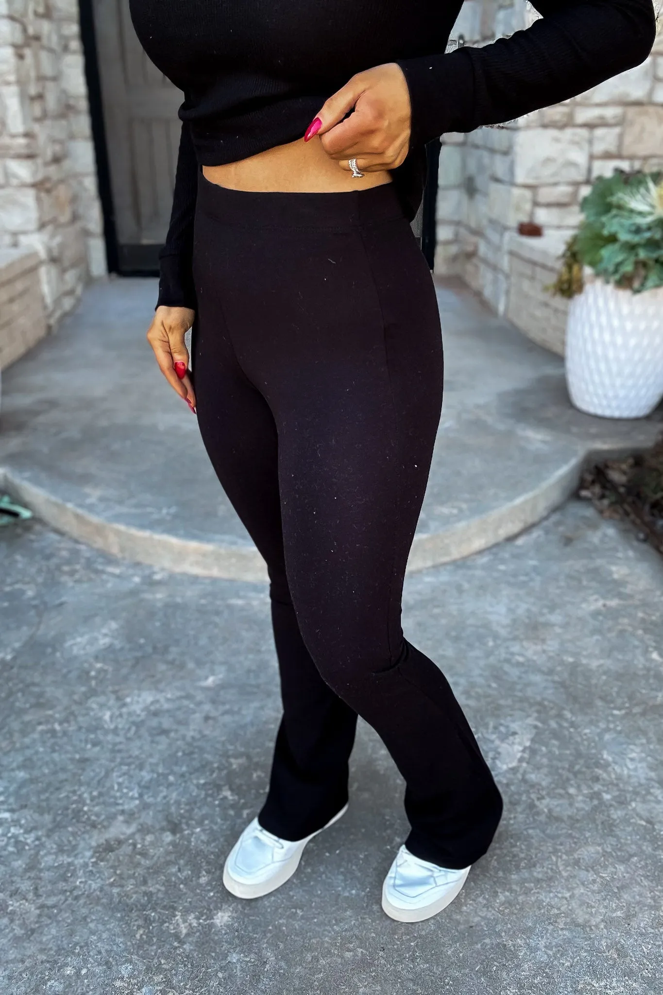 Slim Flare Yoga Pants