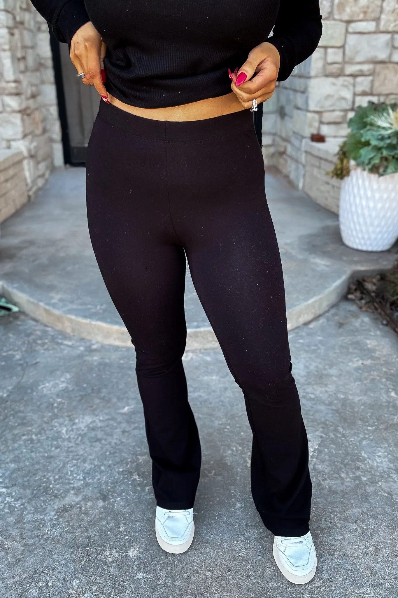 Slim Flare Yoga Pants