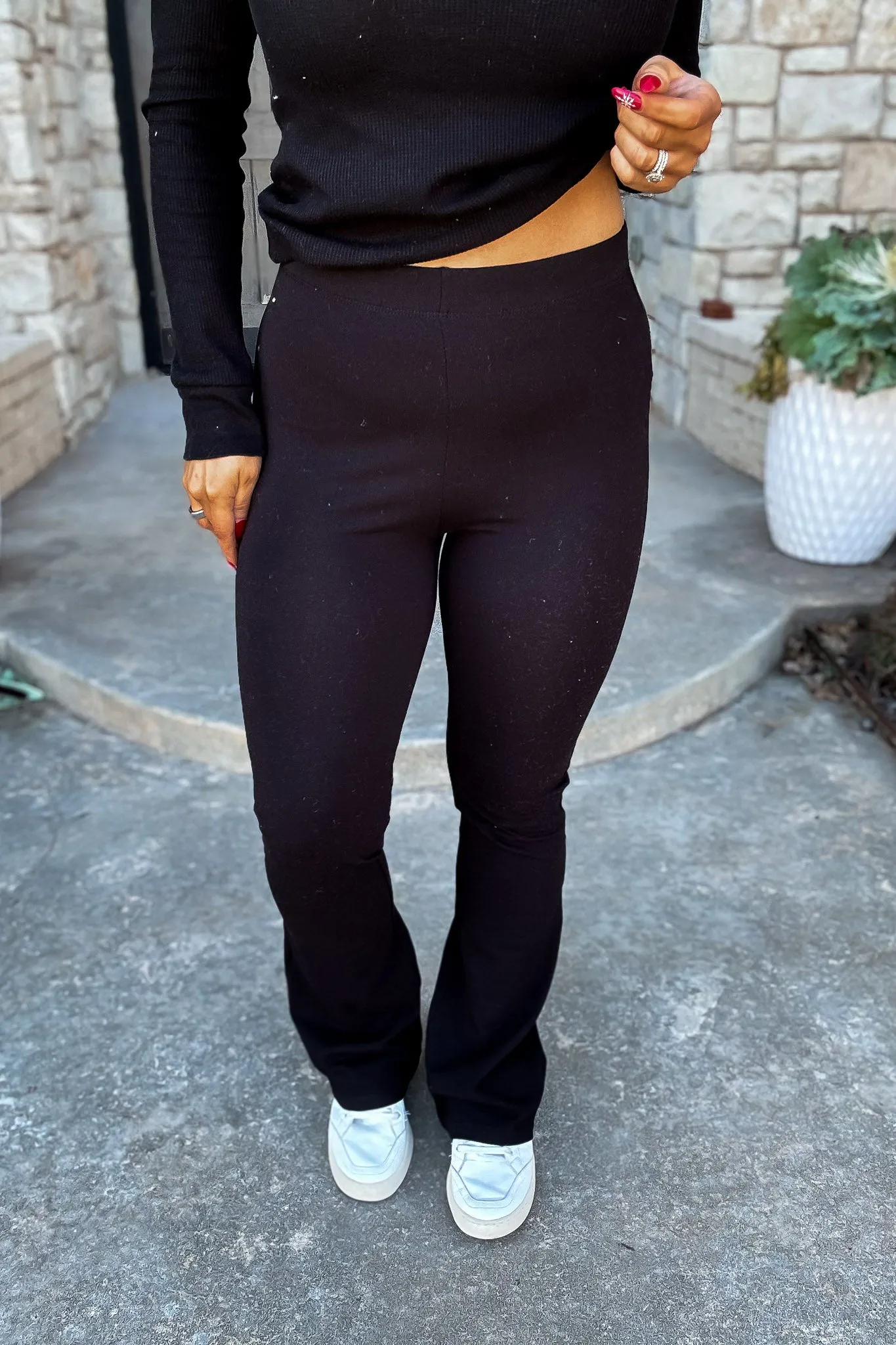 Slim Flare Yoga Pants